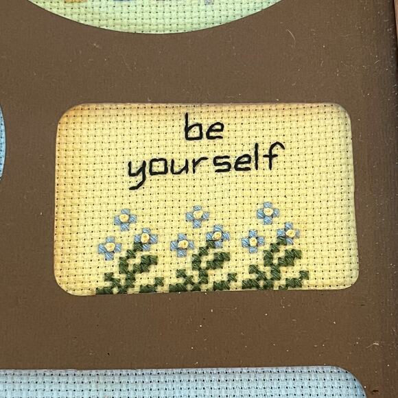 Vintage Framed Cross Stitch Sampler Inspirational Sayings Wall Art 14.5"x11.5" - Picture 9 of 16